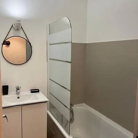 Appartement Moderne & Chaleureux Gréoux-les-Bains Esterno foto